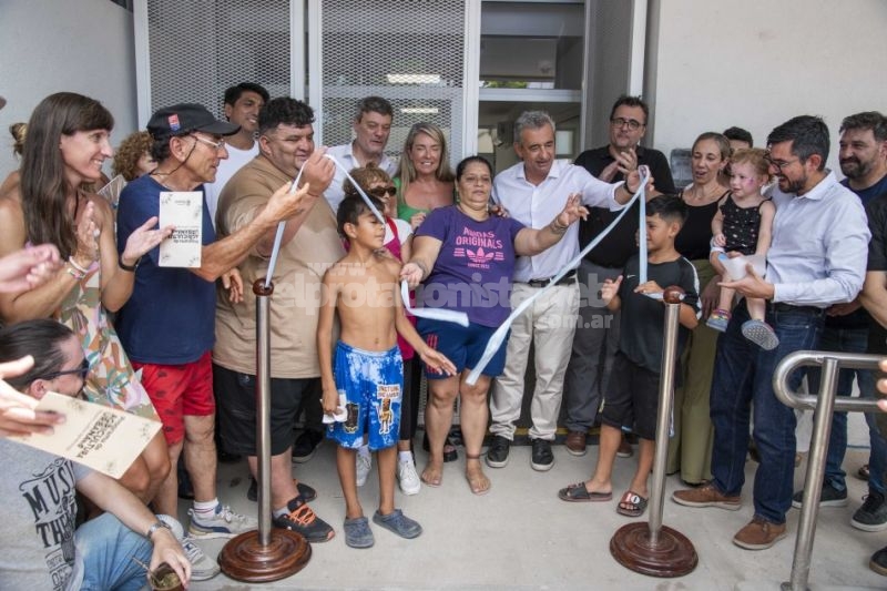 Javkin inauguró la ampliación del Centro de Salud El Mangrullo